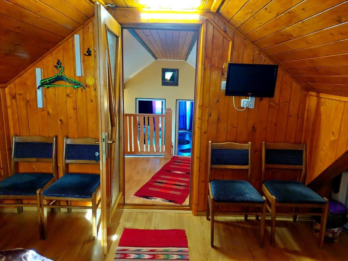 Casa Neagu Hotell Covasna Eksteriør bilde